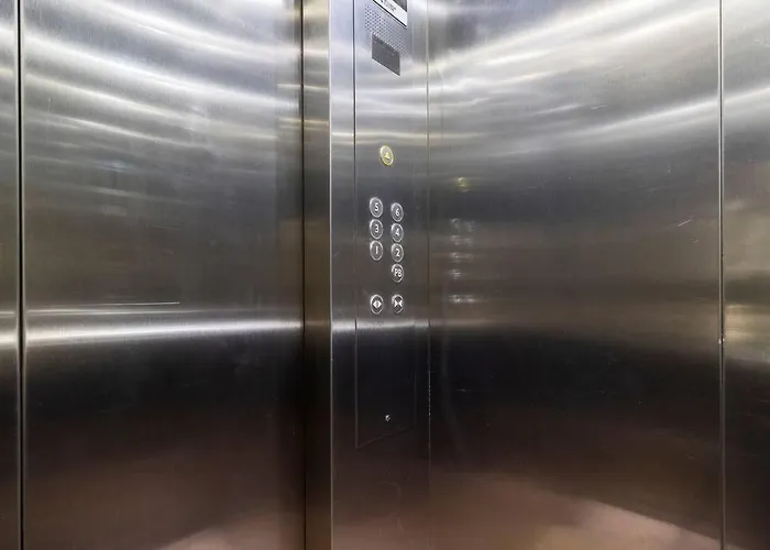 206 Zocalo Cathedral 2bdrm 2bath Ac Rooftop